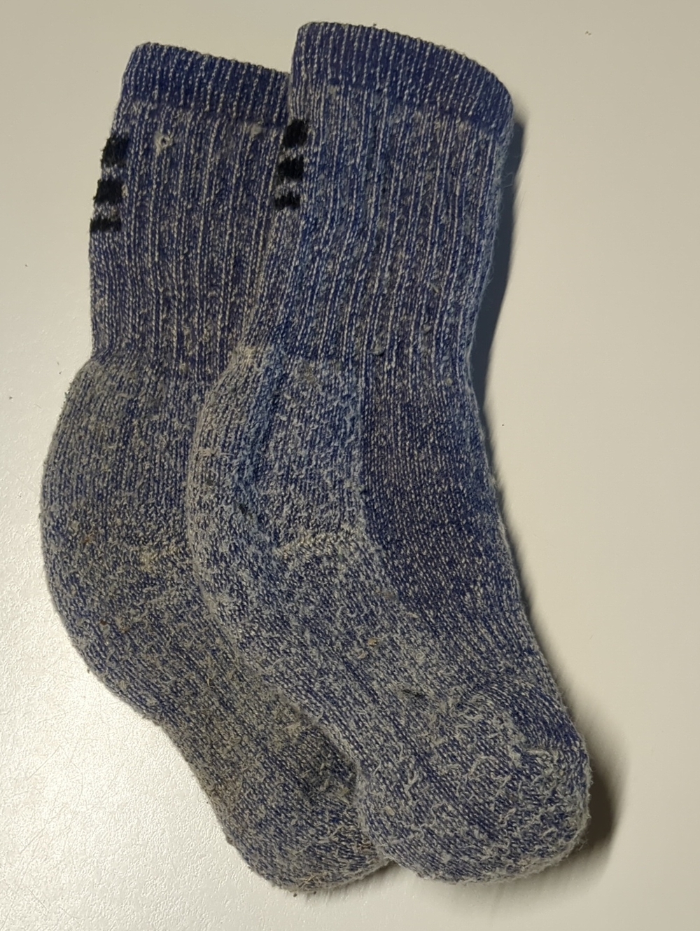 Kids Cozy Blue Marled Wool Crew Socks